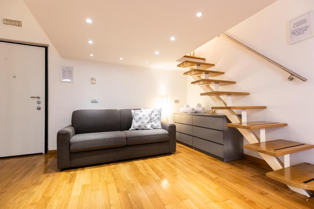 דירות מילאנו Duomo Apartament מראה חיצוני תמונה