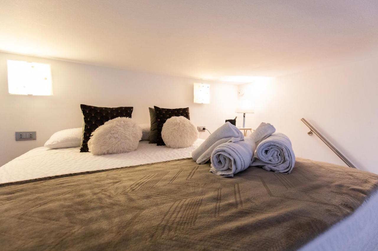 דירות מילאנו Duomo Apartament מראה חיצוני תמונה