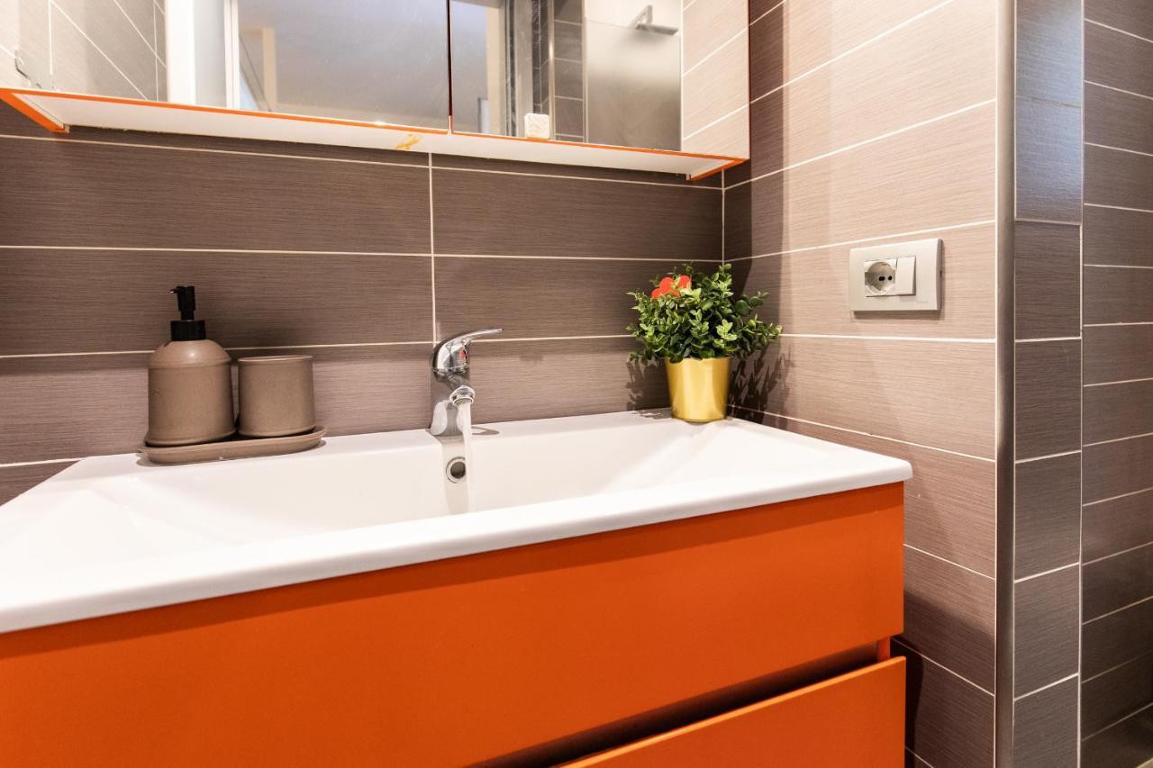 דירות מילאנו Duomo Apartament מראה חיצוני תמונה
